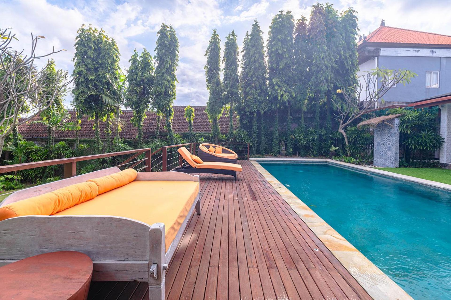 Resort Style Living - La Casa De La Villa - 5 Bedrooms เกอโรโบกัน ภายนอก รูปภาพ